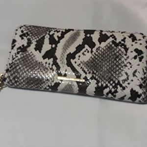 BCBGeneration SNAKESKIN WALLET
